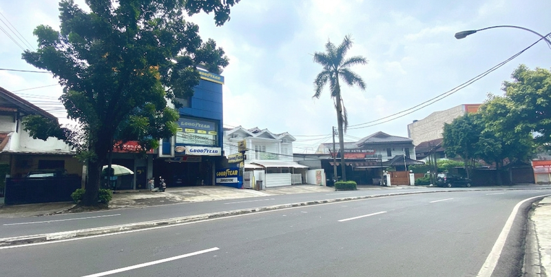 Ruko Gandeng Strategis Pinggir Jalan Utama di Bintaro Jaya 3