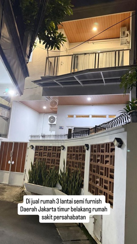 Rumah 3 Lantai Semi Furnished - Pisangan Timur Dekat Rs Persahabatan