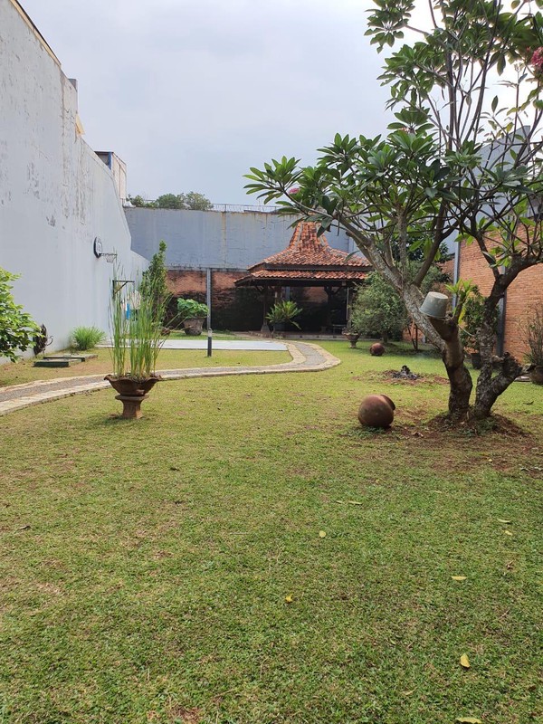 Di jual Rumah nyaman, lingkungan hijau asri.