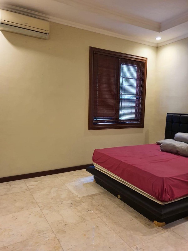 Di jual Rumah nyaman, lingkungan hijau asri.