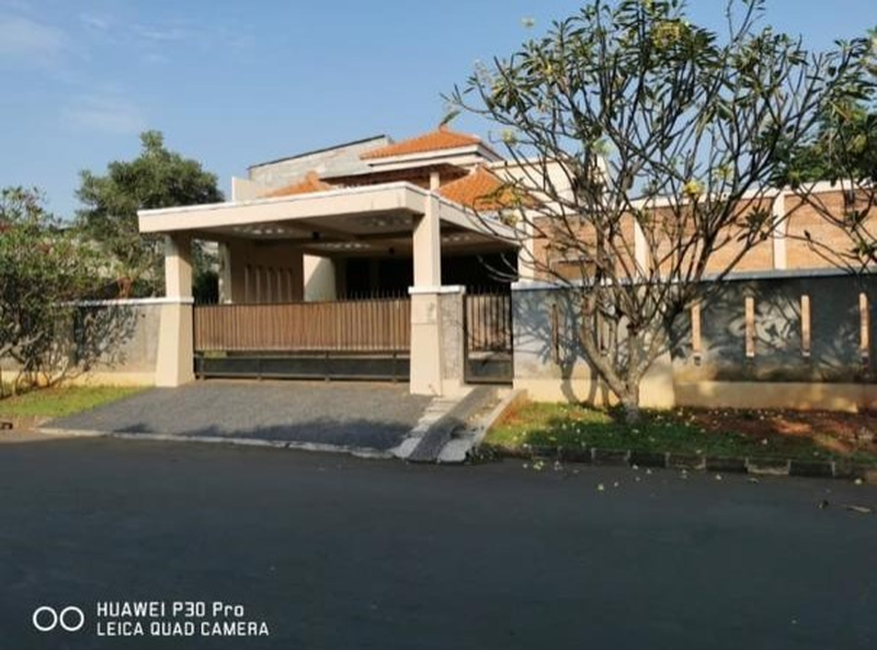 Di jual Rumah nyaman, lingkungan hijau asri.