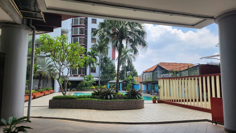 Dijual Apartemen di Area Komersial yg Strategis di TB Simatupang, Jakarta Selatan