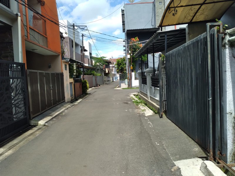 Rumah 2 Lantai di Sayap Buahbatu Bandung