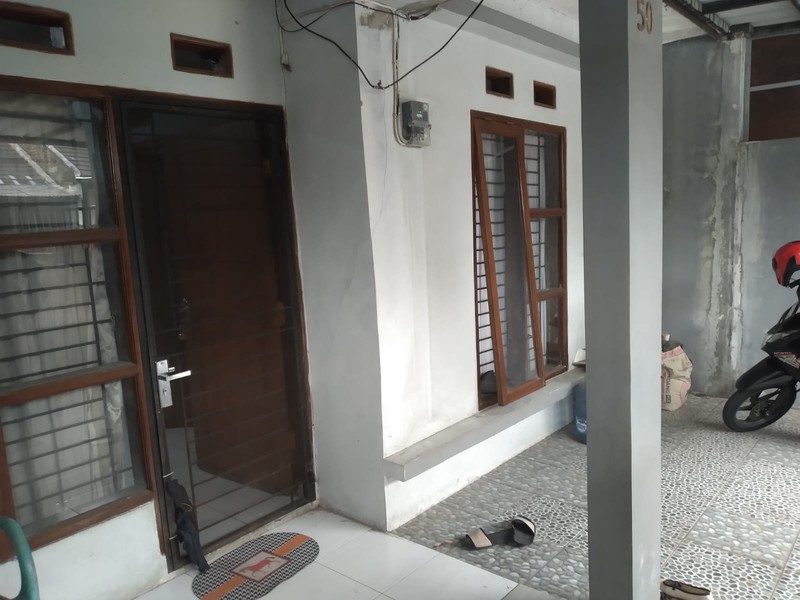 Rumah di Komplek Ciganitri Indah Residence Bojongsoang