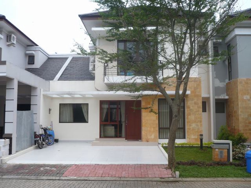Turun harga dari 5 M ke 4.6 M rumah siap huni Green Cove BSD City Tangerang Selatan