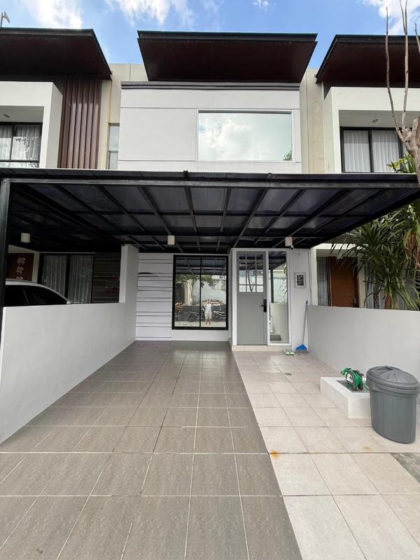 1 Milyaran Dijual Rumah Baru Modern Desain INTERIOR Japandi Desain  2 Lantai Citraland Northwest Central Surabaya Barat, Full Renov penataan Modern Desain Skylight, Japandi New interior Furnished ,Mat
