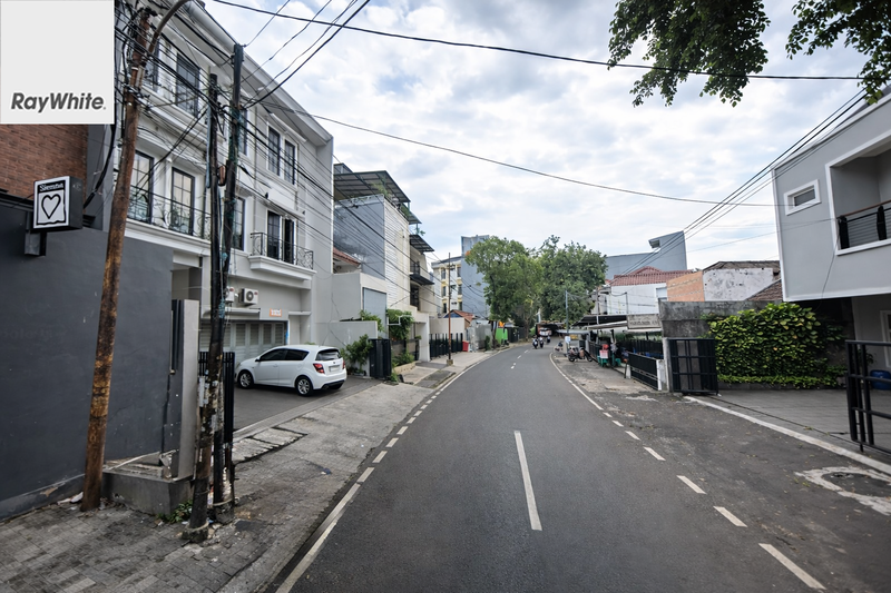 FOR SALE Rumah Hitung Tanah Bendungan Hilir Jakarta Pusat