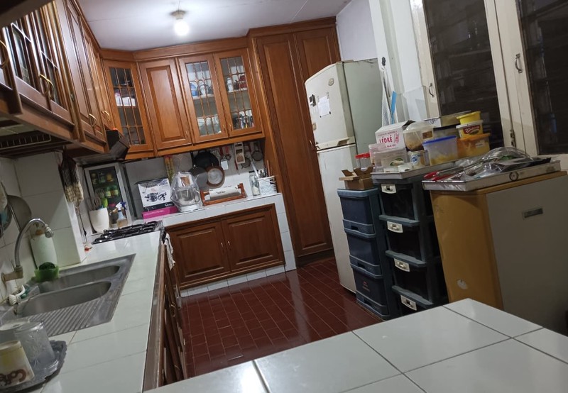 Jual Rumah Strategis Pucang Jajar Surabaya Pusat