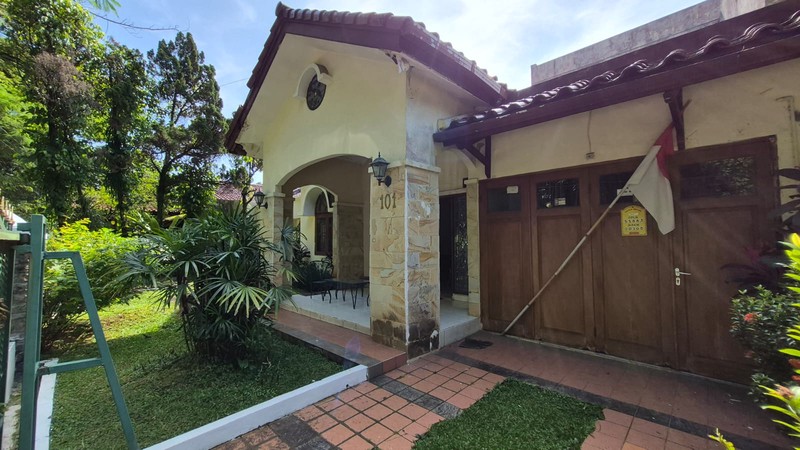 Rumah Dijual di Sempur Kaler Bogor Tengah - LT 305 m², Lokasi Premium Dekat Kebun Raya, Cocok Hunian Nyaman & Investasi