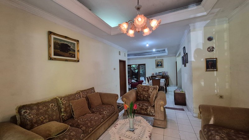 Rumah Dijual di Sempur Kaler Bogor Tengah - LT 305 m², Lokasi Premium Dekat Kebun Raya, Cocok Hunian Nyaman & Investasi