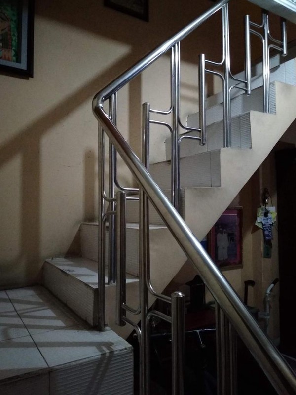 Jual Rumah 2 Lantai Darmo Permai Utara Surabaya Barat