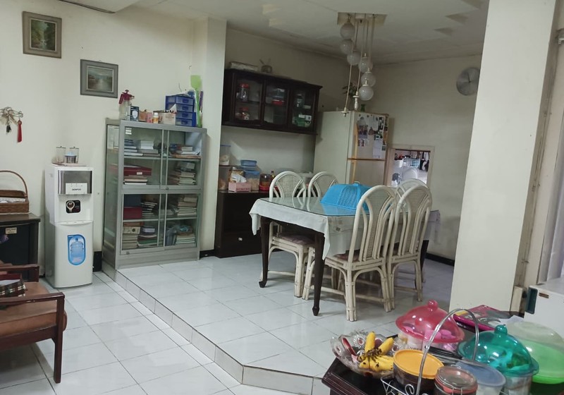 Jual Rumah 1 Lantai Pusat Kota Pucang Jajar Surabaya