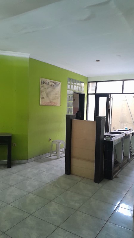 Rumah Untuk Usaha Eks Salon di Sumber Sari Kota Bandung