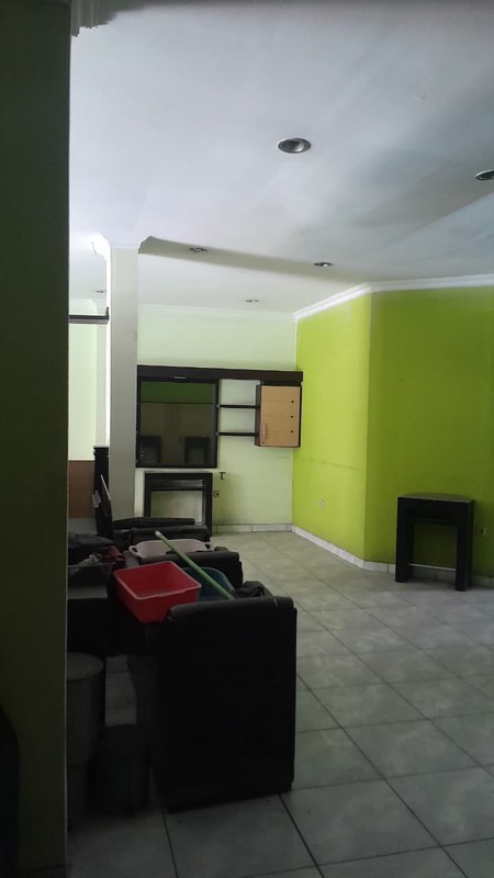 Rumah Untuk Usaha Eks Salon di Sumber Sari Kota Bandung