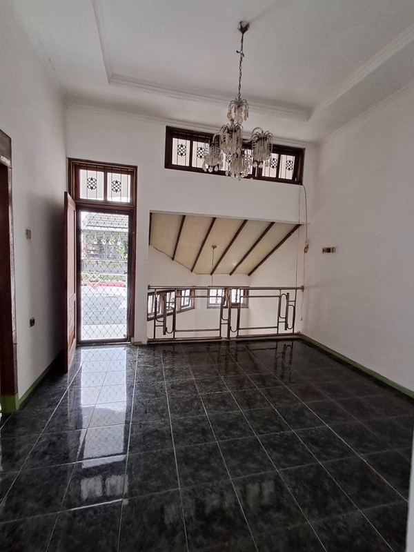 Dijual rumah pondok tjandra sidoarjo waru rungkut