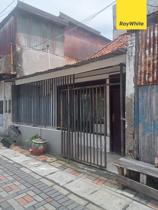 Rumah Dijual Dijalan Praban Kulon Surabaya Pusat