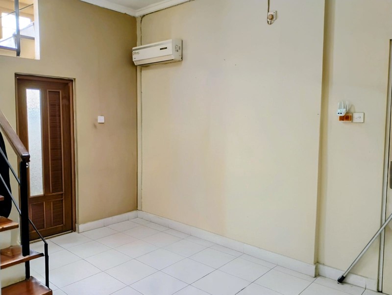 Di Jual Rumah 2 Kavling 