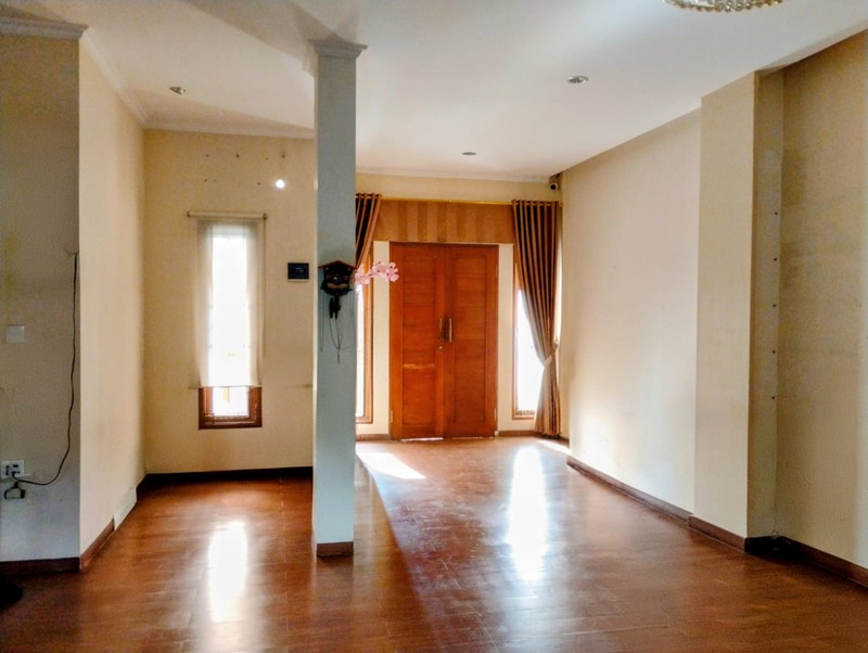 Di Jual Rumah 2 Kavling 