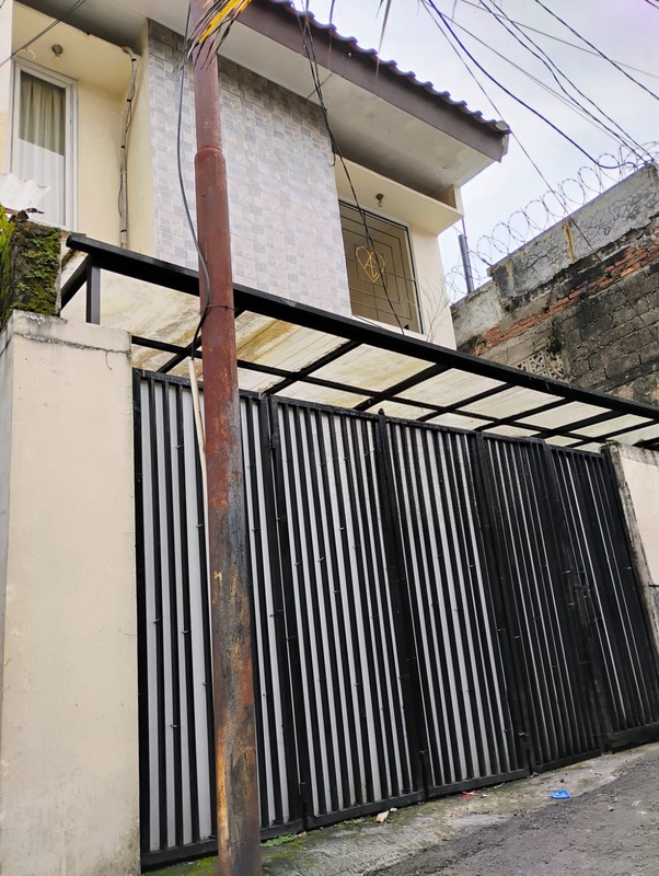 Di Jual Rumah Kost 8 Kamar Lokasi Strategis Di Pondok Labu Cilandak Jakarta Selatan.