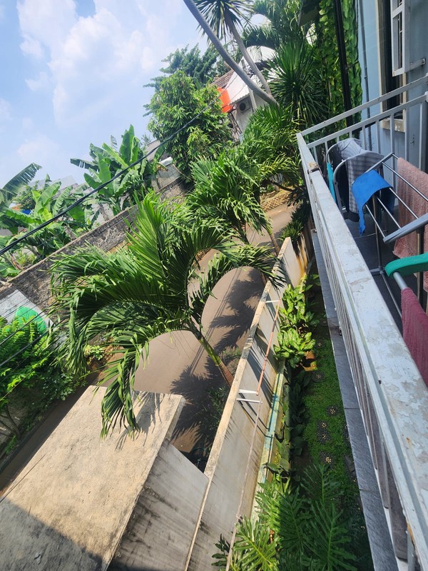 Di jual Rumah Cluster 2 Lantai di Jagakarsa akses strategis, aman, lingkungan hijau asri.