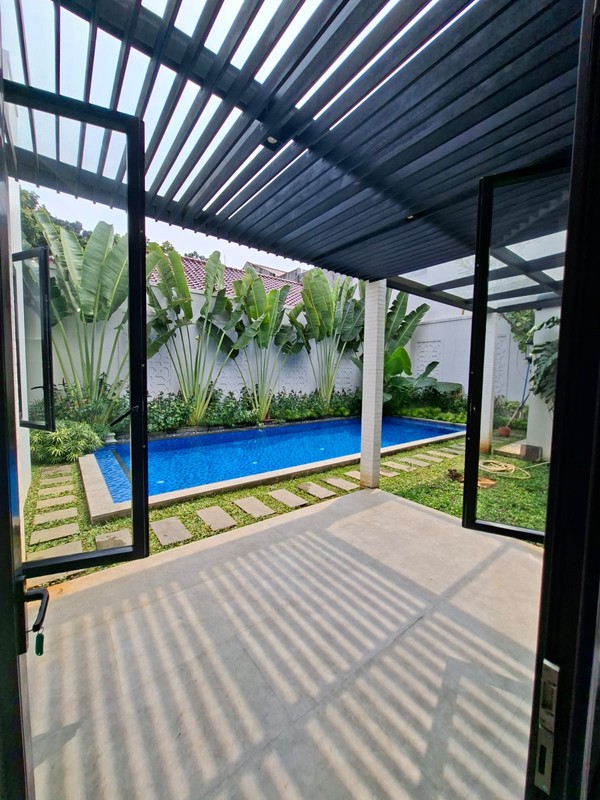 RUMAH DISEWA JALAN DAKSA KEBAYORAN BARU JAKARTA SELATAN