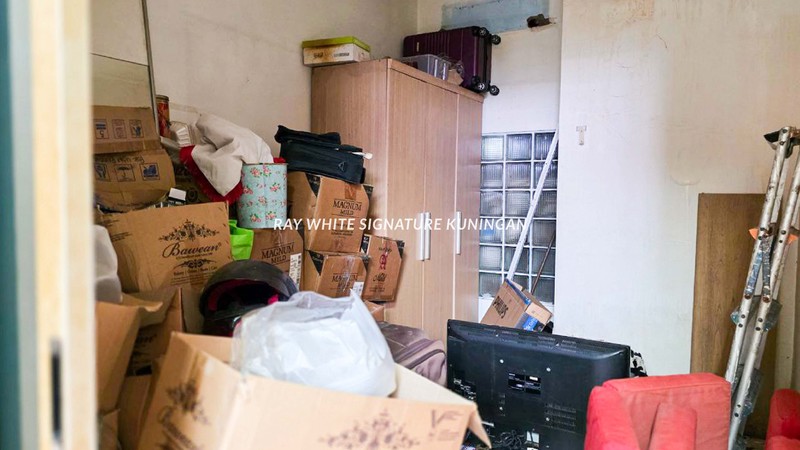 Rumah di Jl Bungur Besar Zona Komersial Cocok Untuk Usaha