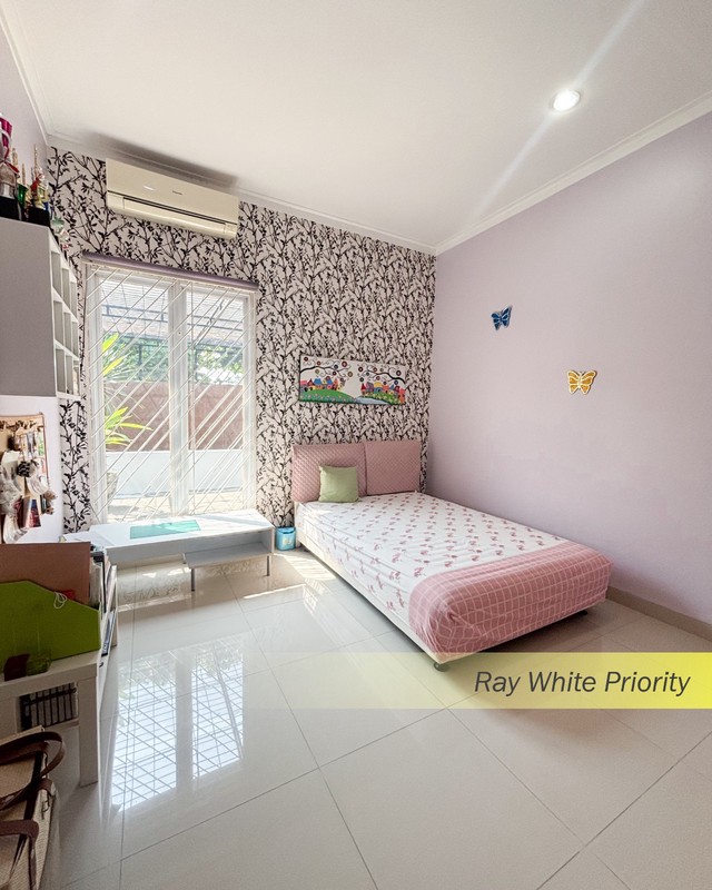 Rumah Minimalis Full Furnish di Nusa Loka BSD