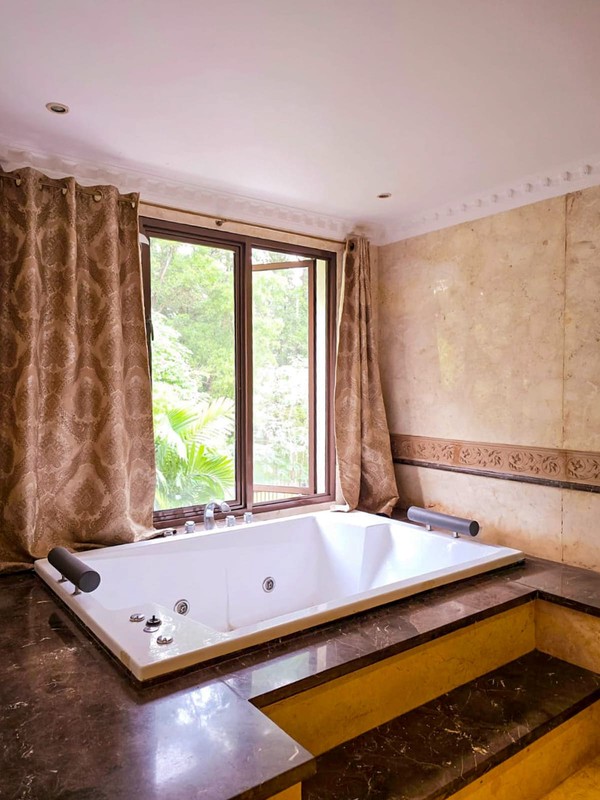 Rumah Bagus, elegan, siap huni, lingkungan bersih di Menteng Residence Bintaro