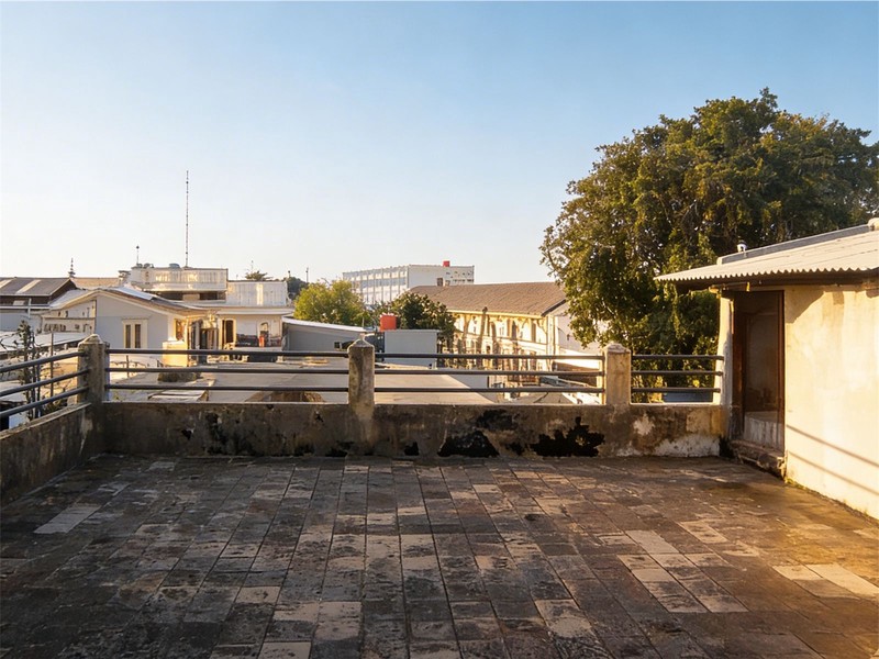 For Sale/Dijual Tanah beserta Bangunan di Pisangan Lama di Pisangan Lama, Jakarta Timur (Cocok untuk Tempat Usaha, Kos-Kosan, ataupun Townhouse) 