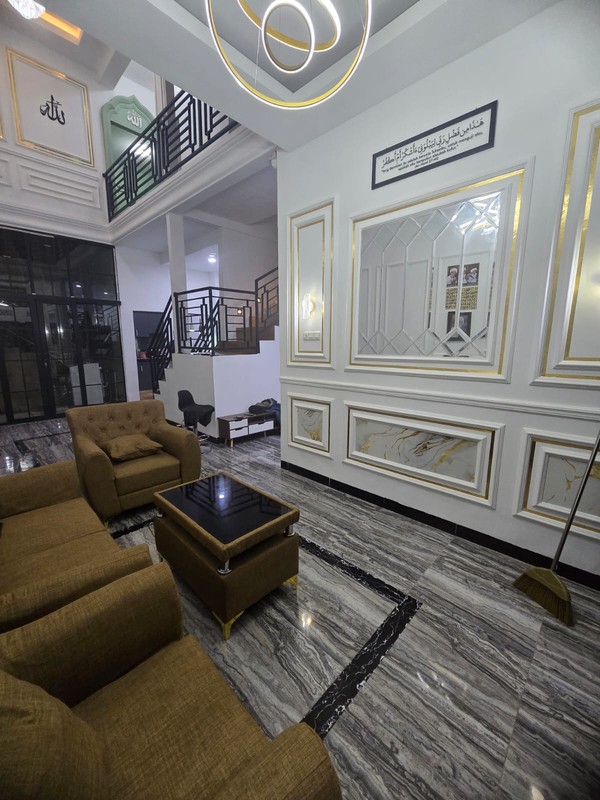 DIJUAL RUMAH 2 LANTAI