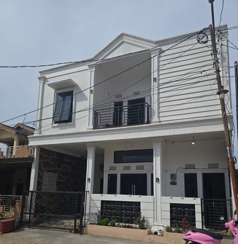 DIJUAL RUMAH 2 LANTAI