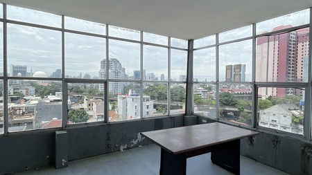 Gedung Komersial Dijual di Sawah Besar, Dekat Area Bisnis Jakarta Pusat