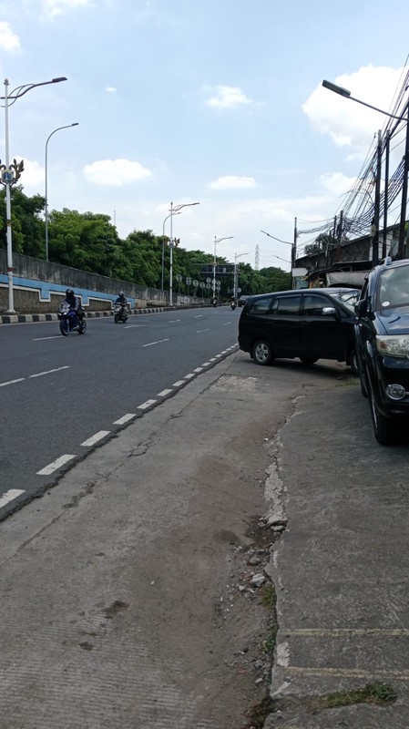 Dijual Ruko Cocok Untuk Usaha Lokasi Strategis Di Jl. Laksamana, Kalimalang, Jakarta Timur