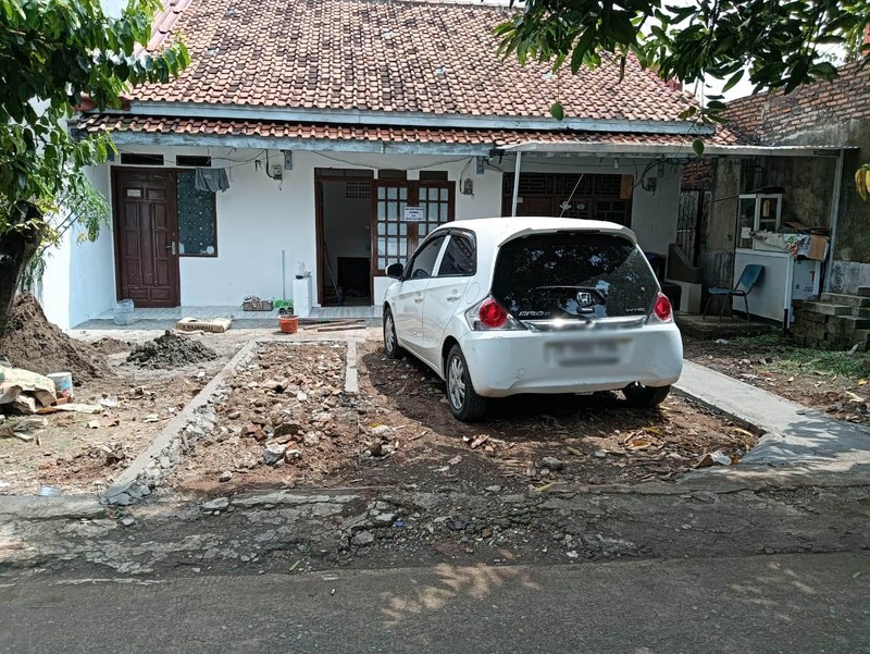 Rumah Kampung Cijingga, Cikarang, Serang