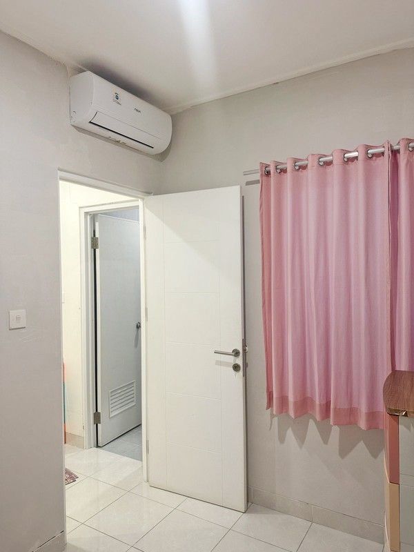 Rumah 2 lantai di Cluster Martinez Gading Serpong