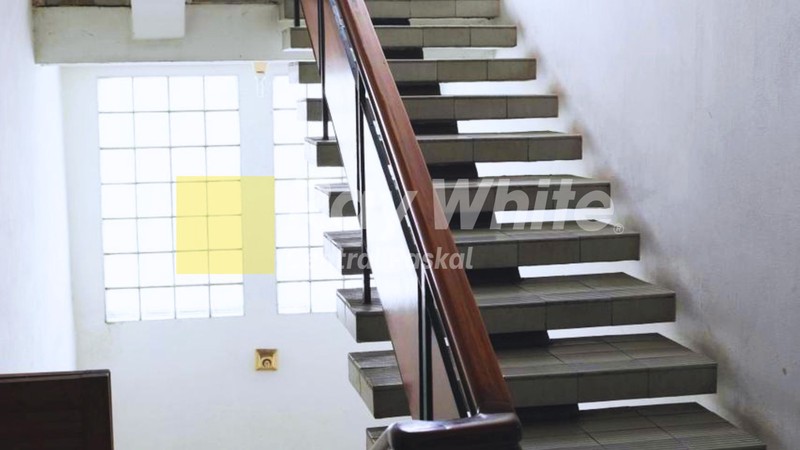 Ruko 4 Lantai di Sayap Banceuy Kota Bandung