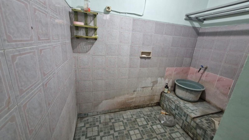 Dijual Rumah Lama Terawat Lokasi Strategis Di Jl. Pulo Kenangan, Grogol Utara, Jakarta Selatan