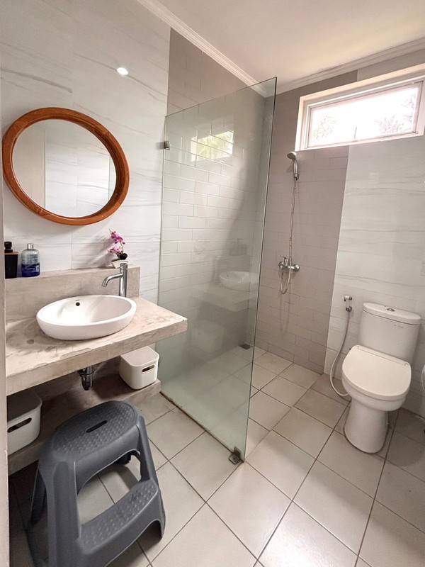 Rumah Sewa Luas 2 Lantai Dalam Komplek Dekat Tol & Mall di Cinere