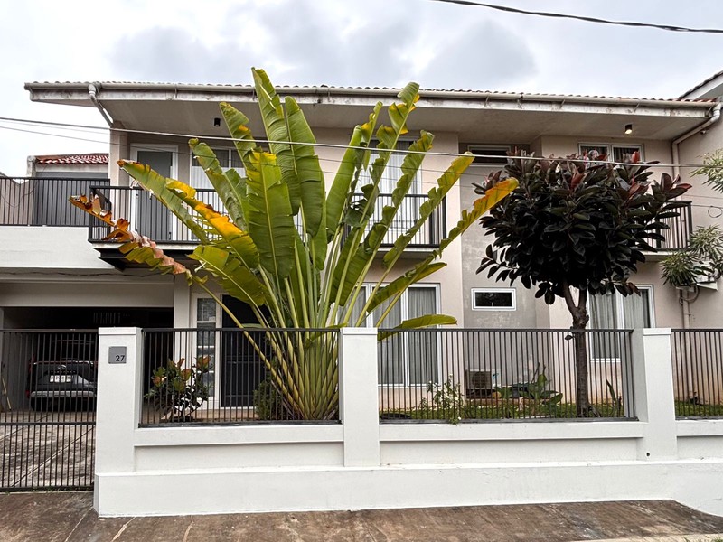 Rumah Sewa Luas 2 Lantai Dalam Komplek Dekat Tol & Mall di Cinere