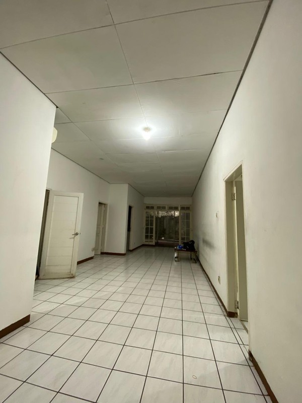 Lebak Bulus Rumah Luas Tanah 257 m2 Harga Nego