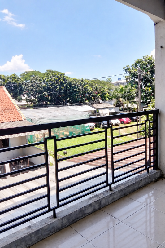 Rumah Siap Huni di Flamboyan Loka, Dekat Fasilitas Lengkap Bintaro