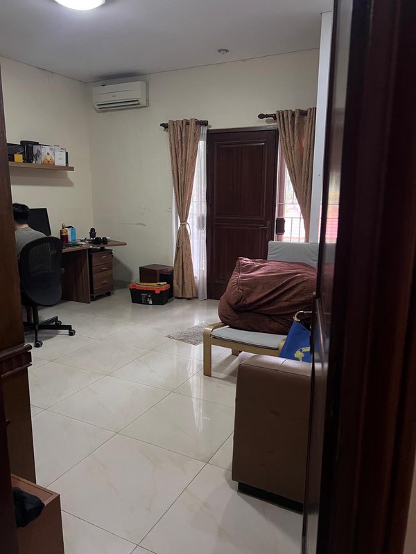 Rumah Hoek Pelangi Raya, Kelapa Gading