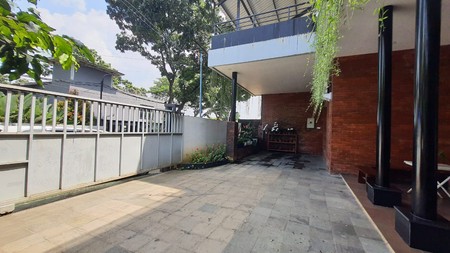 Rumah Kokoh 2 Lantai Siap Huni di Cikeas, Bogor