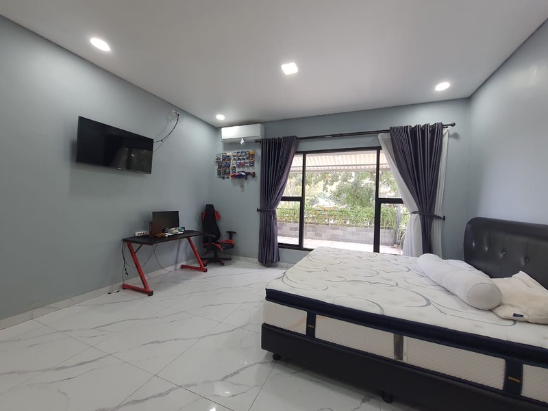 Rumah Kokoh 2 Lantai Siap Huni di Cikeas, Bogor