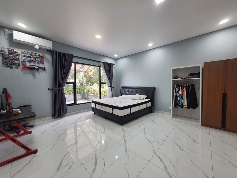 Rumah Kokoh 2 Lantai Siap Huni di Cikeas, Bogor