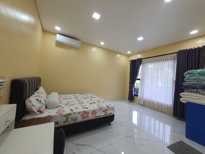 Rumah Kokoh 2 Lantai Siap Huni di Cikeas, Bogor