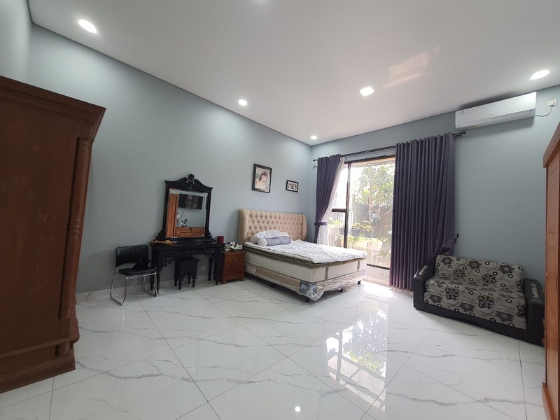 Rumah Kokoh 2 Lantai Siap Huni di Cikeas, Bogor