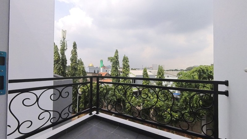 Rumah The Gading Residence Lux Brand New Dalam Cluster di Pelangi Hijau, , Kelapa Gading