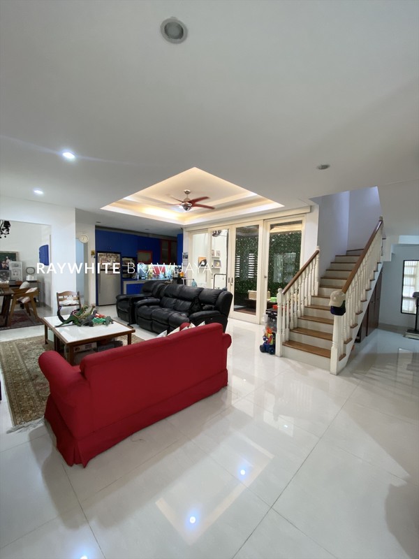 Rumah Siap Huni Lokasi Strategis Area Pondok Indah