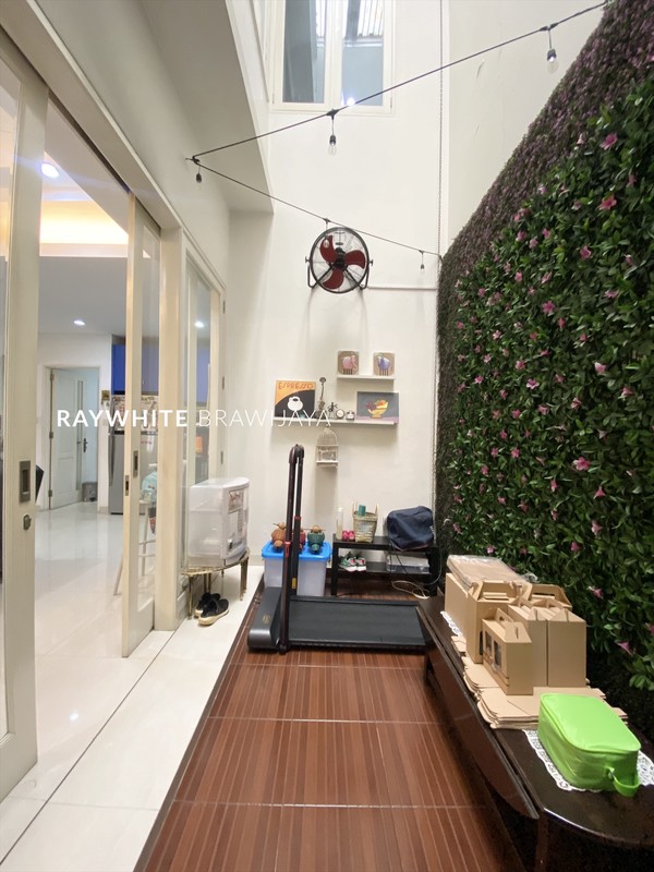 Rumah Siap Huni Lokasi Strategis Area Pondok Indah